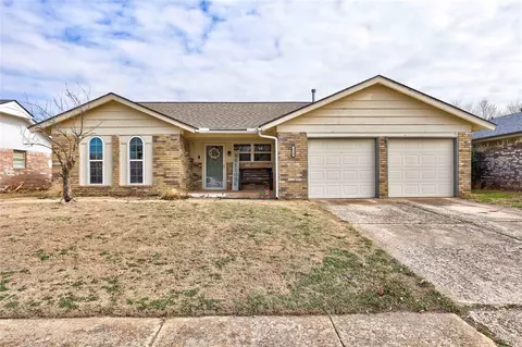 1539 Briar Meadow Rd, Norman, OK 73071