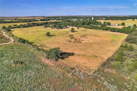 17515 E 1240 Rd, Erick, OK 73645 photo 28