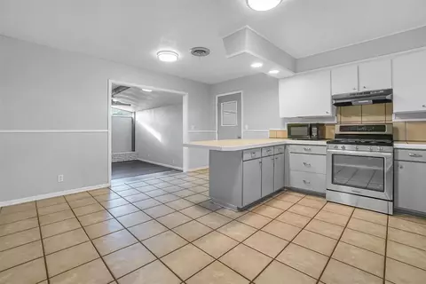 266 William Dr, Altus, OK 73521 photo 8