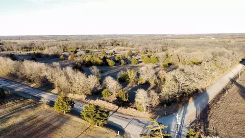 27500 E County Road 1590, Elmore City, OK 73433