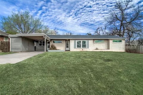 637 E 9th St, Edmond, OK 73034 photo 14