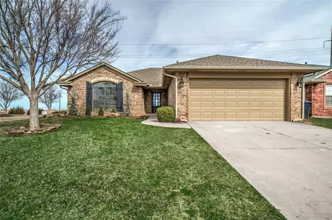 4929 NW 164th Ter, Edmond, OK 73013