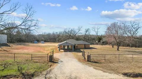 34466 E Stevens Rd, Wanette, OK 74878