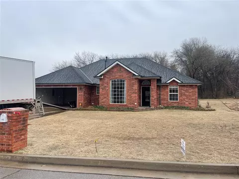 945 Blue Bird Ter, Purcell, OK 73080