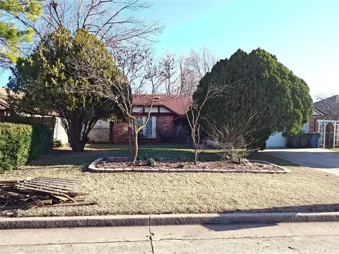 1408 Evergreen Cir, Midwest City, OK 73110