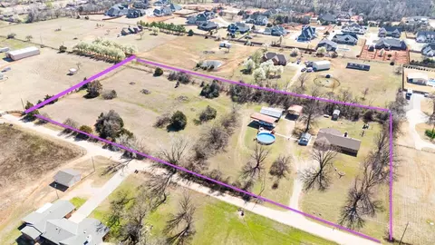 150 Highland Hills Dr, Edmond, OK 73034