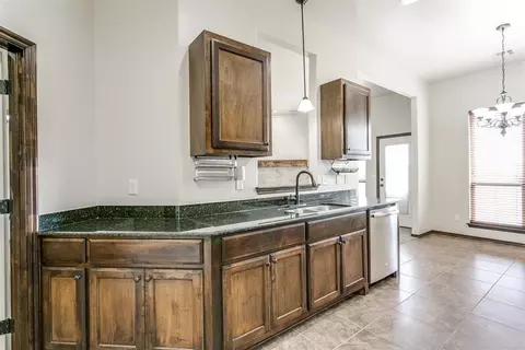 1112 Ella Dr, Tuttle, OK 73089 photo 18