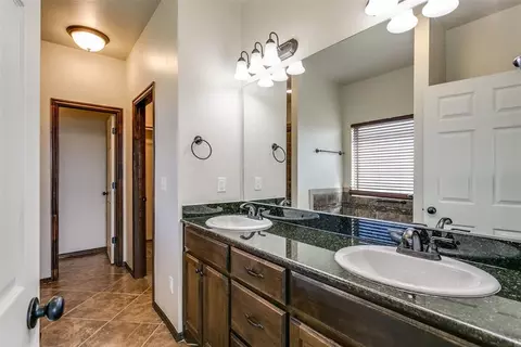 1112 Ella Dr, Tuttle, OK 73089 photo 35