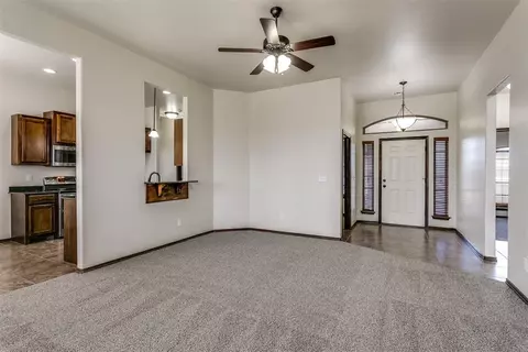 1112 Ella Dr, Tuttle, OK 73089 photo 10