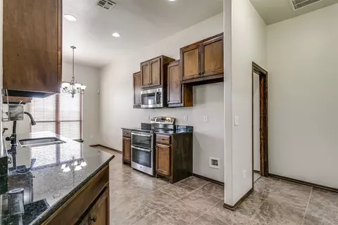 1112 Ella Dr, Tuttle, OK 73089 photo 16