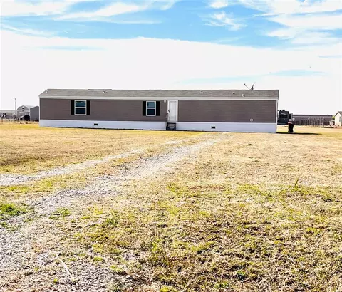 6370 Winchester Dr, El Reno, OK 73036