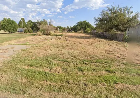209 W Buena Vista Ave, Cashion, OK 73016