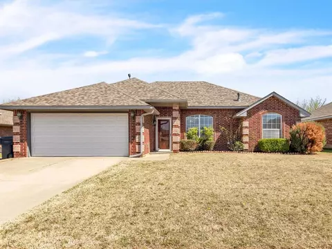 8400 Aspen Hills Dr, Oklahoma City, OK 73132