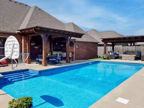 2120 Mulberry Creek Ave, Yukon, OK 73099