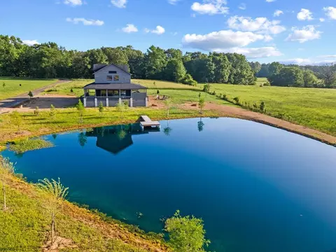 58 Deer Valley Cir, Broken Bow, OK 74728
