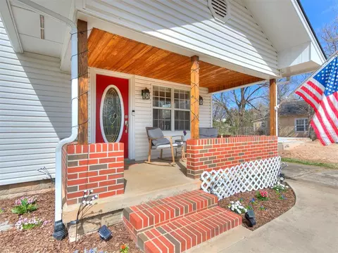 127 W Himes St, Norman, OK 73069