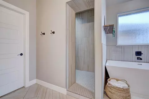1909 Lago Dr, Moore, OK 73160 photo 22
