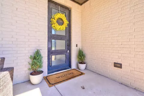 1909 Lago Dr, Moore, OK 73160 photo 6