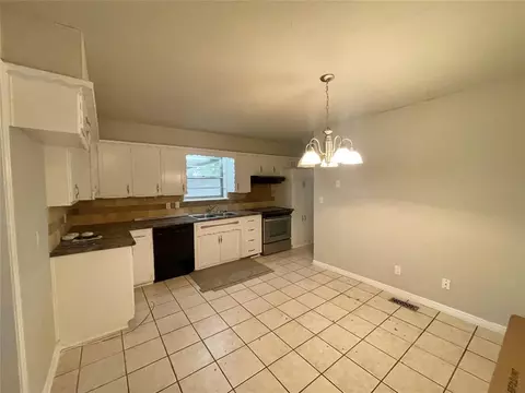 508 Kingston Pl, Yukon, OK 73099 photo 10