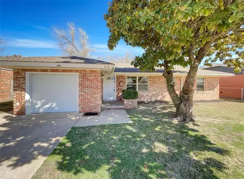319 Barbour Ave, Norman, OK 73069