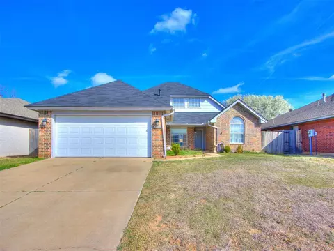 3425 Buckhorn Dr, Norman, OK 73072