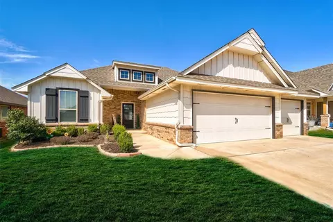 3325 NW 186th St, Edmond, OK 73012