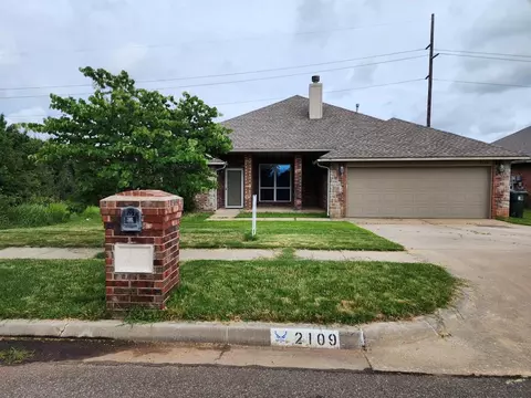 2109 Central Pkwy, Norman, OK 73071