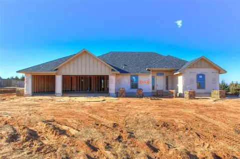 2443 Gallant Fox Ter, Guthrie, OK 73044
