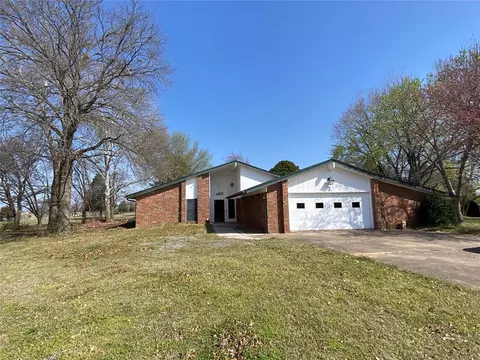 7 Bogey Ln, Wewoka, OK 74884