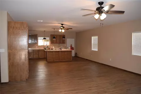 1 Oak Rd, Mcloud, OK 74851 photo 5