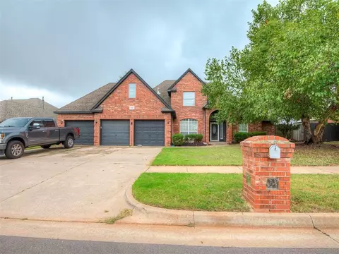 7408 NW 111th St, Oklahoma City, OK 73162