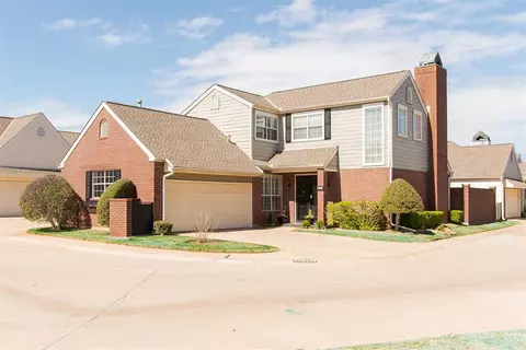 8708 N May Ave #53D, Oklahoma City, OK 73120
