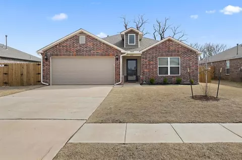 612 Fox Hollow Ct, Newcastle, OK 73065