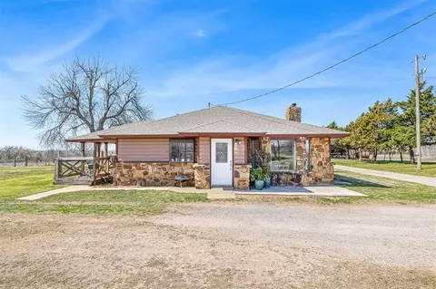 1127 County Street 2920, Tuttle, OK 73089
