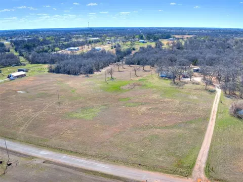 Copperridge Lane, Harrah, OK 73045 photo 2