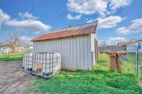 1210 N Crain St, Altus, OK 73521 photo 22