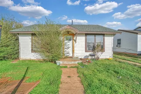 1210 N Crain St, Altus, OK 73521