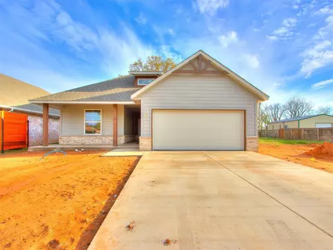 120 W 2nd St, Arcadia, OK 73007