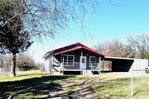 513 W Forest Blvd, Mcloud, OK 74851 photo 2