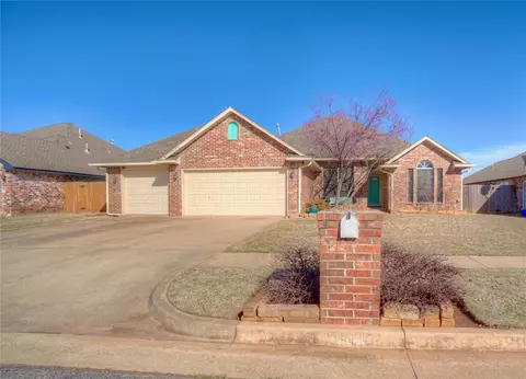 1508 Selborne Pl, Yukon, OK 73099