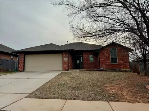 2104 Diana Dr, Norman, OK 73071
