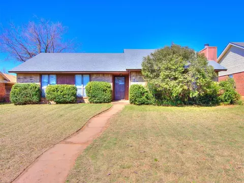 705 NW 140th St, Edmond, OK 73013