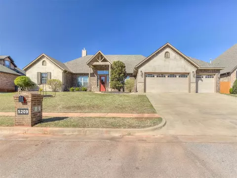 5209 NW 158th St, Edmond, OK 73013