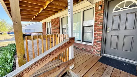 106 E Haddock St, Norman, OK 73069 photo 2