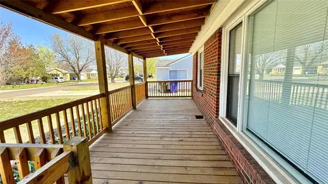 106 E Haddock St, Norman, OK 73069 photo 3