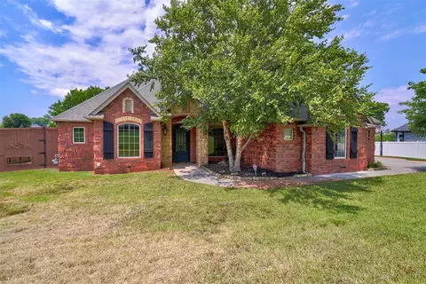 625 Eagle Lake Ln, Newcastle, OK 73065