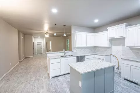 411 Grove St, Perry, OK 73077 photo 10