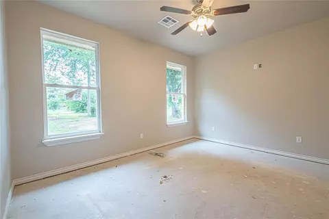 411 Grove St, Perry, OK 73077 photo 11