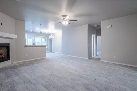 411 Grove St, Perry, OK 73077 photo 4