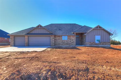 2415 Gallant Fox Ter, Guthrie, OK 73044